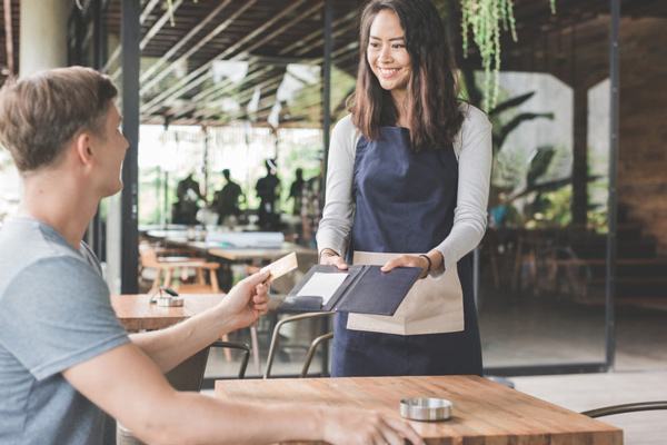 Kế toán dịch vụ ăn uống có đặt thù mà ngành khác không có Kế toán dịch vụ ăn uống có đặt thù mà ngành khác không có