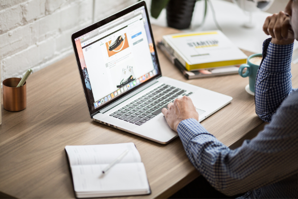 Đăng ký bản quyền logo online mang lại trải nhiệm tiện lợi Đăng ký bản quyền logo online mang lại trải nhiệm tiện lợi