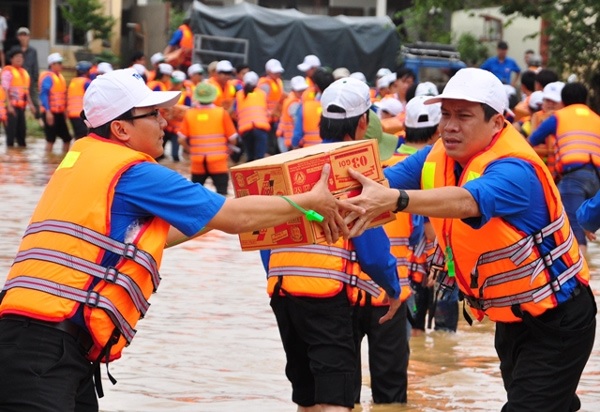 Tiền ủng hộ đồng bào miền Trung được trừ khi tính thuế TNCN Tiền ủng hộ đồng bào miền Trung được trừ khi tính thuế TNCN